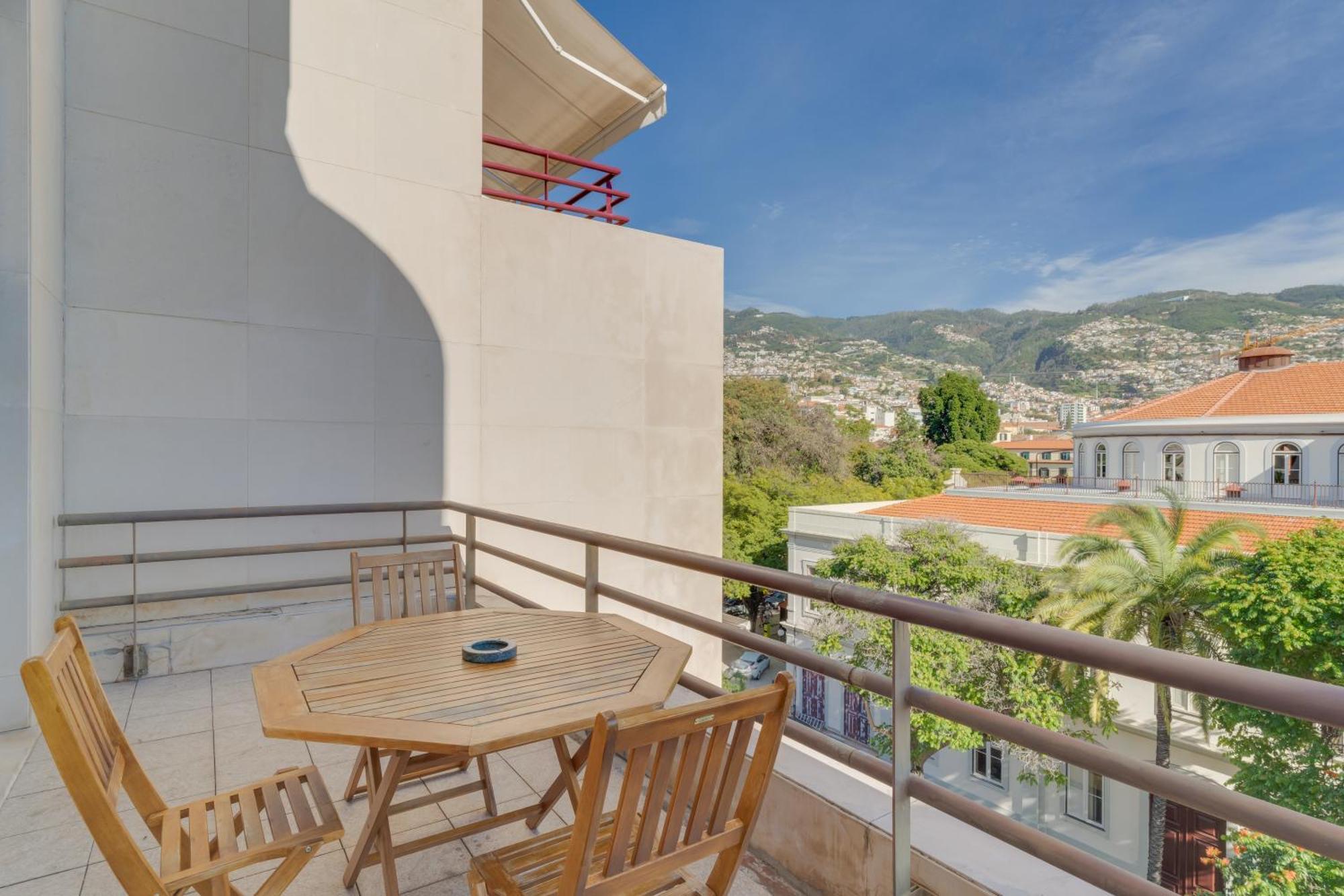 Avenida Arriaga 405 Appartement Funchal  Buitenkant foto
