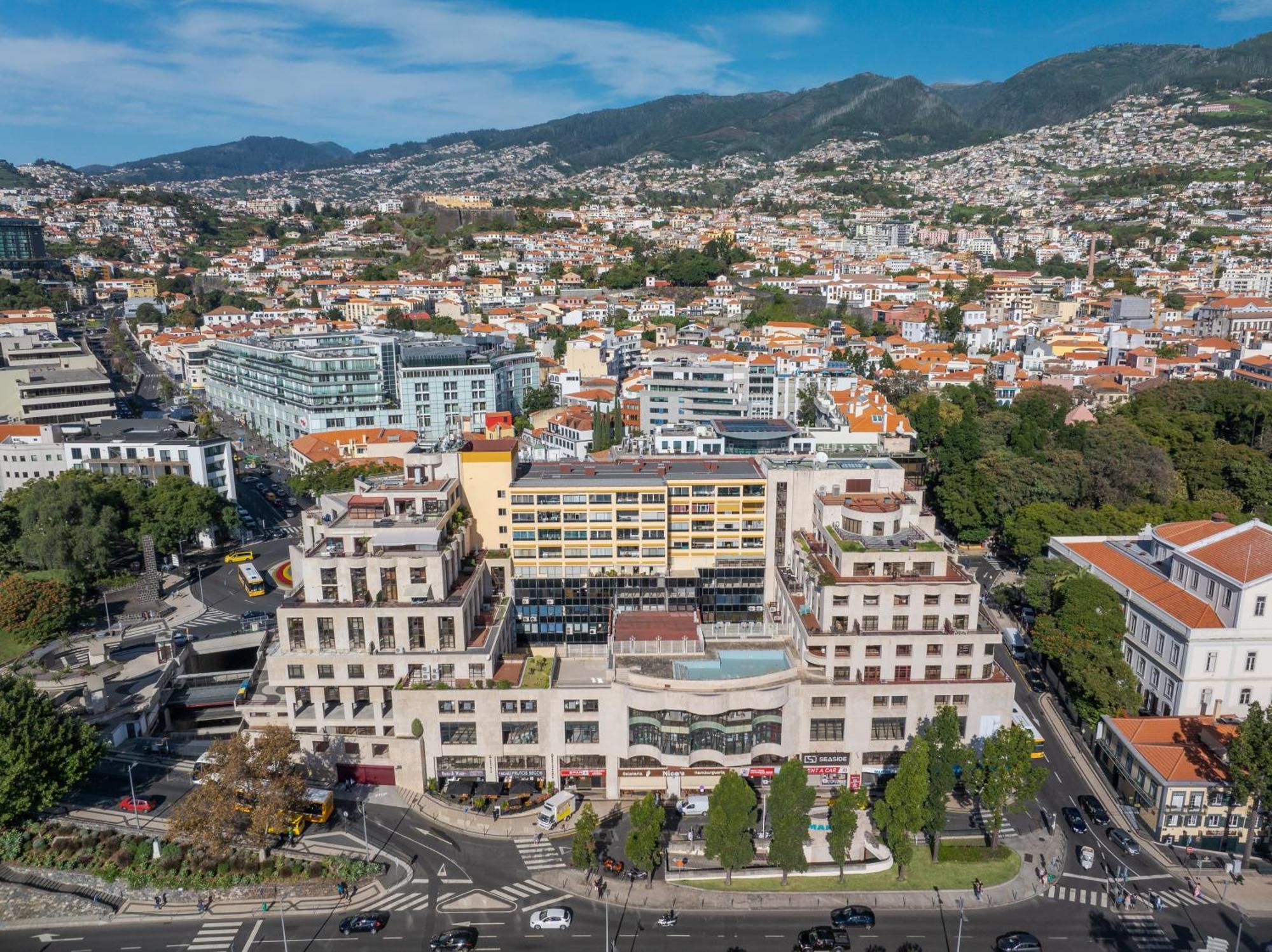 Avenida Arriaga 405 Appartement Funchal  Buitenkant foto